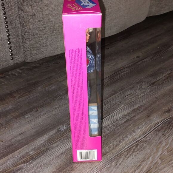 Vintage  Back to School Special Edition Barbie  1995  NIB - Picture 6 of 7